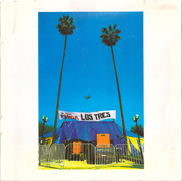 Los Tres - La Yein Fonda