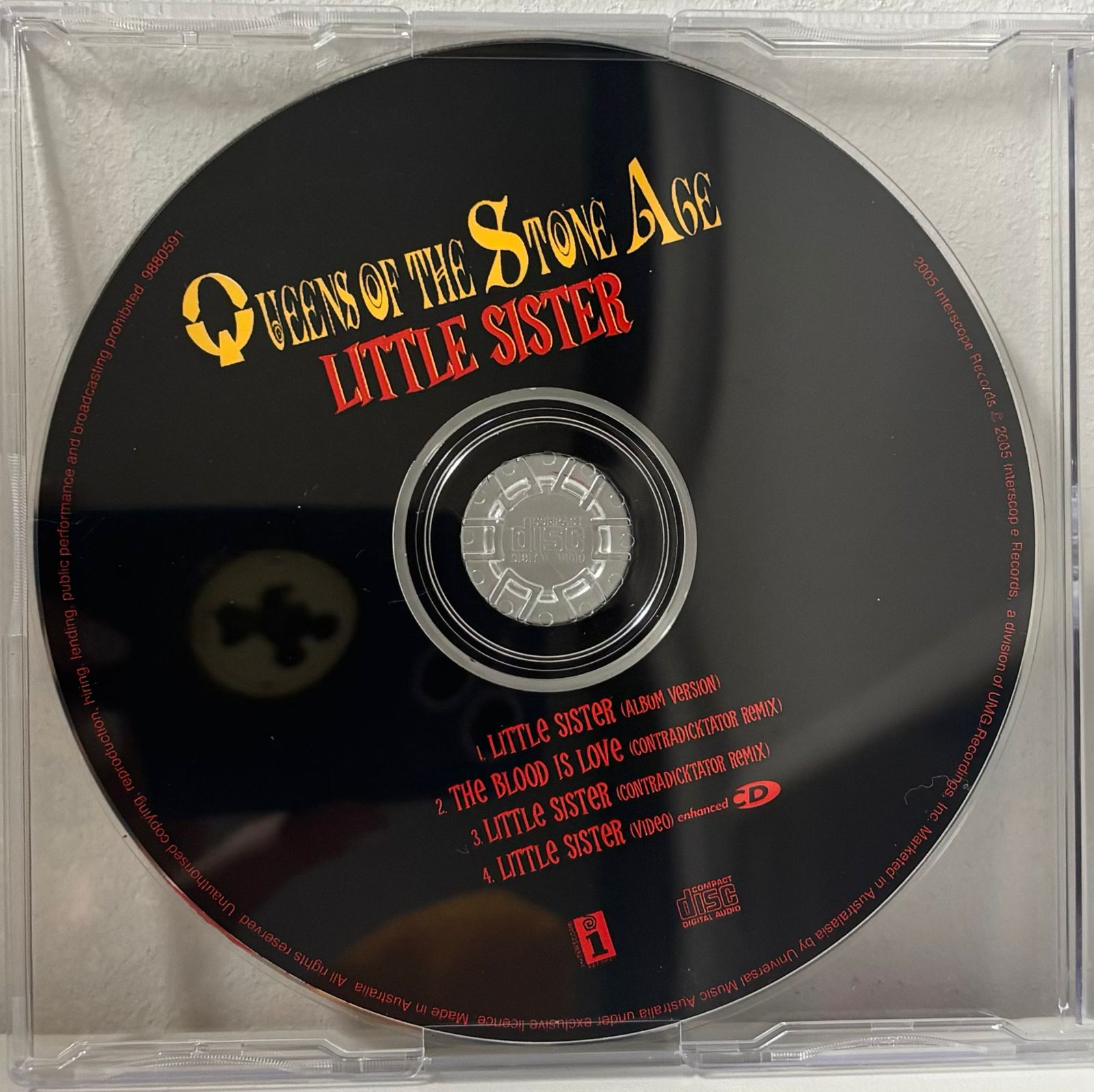 Queens Of The Stone Age - Little Sister